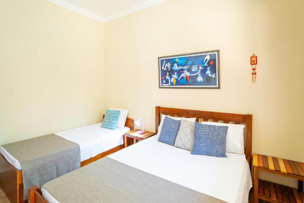 Quarto Standard Triplo - Pousada Galeria Artes